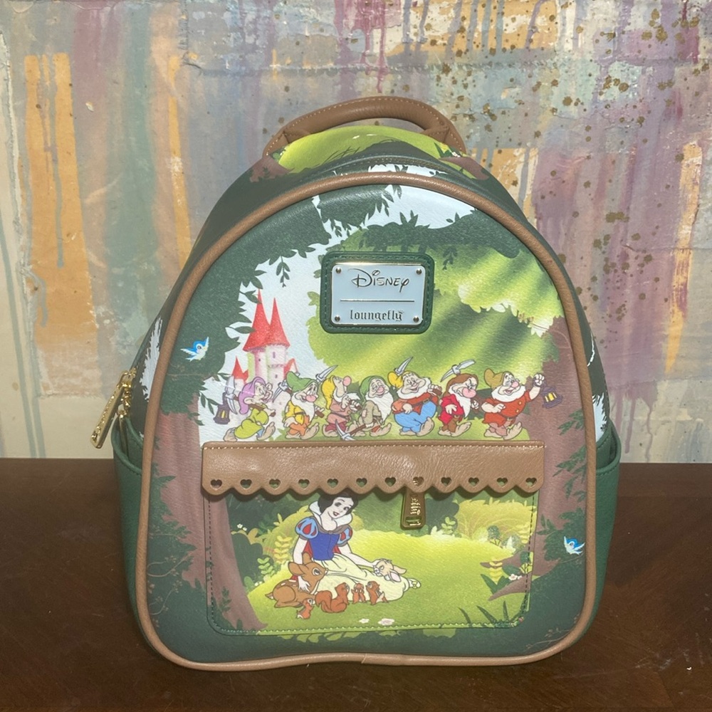 Loungefly Disney Snow White & The Seven Dwarfs Mini Backpack NWOT